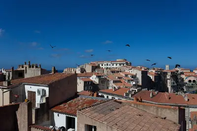 Image de Duplex nid d’aigle au cœur de la citadelle de Bonifacio! Entièrement rénové.