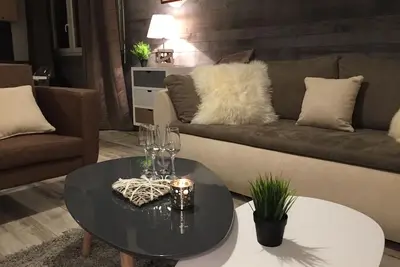 Saint Lary village - T4 6 personnes - Wifi - Jardinet