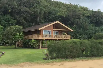 Image de 3 Br 3 Home Bath sur l'incroyable Anini Beach