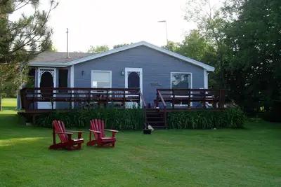 Image de Chalet confortable et privé en bord de mer avec des vues spectaculaires à Fortune Pei