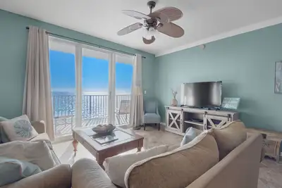Image de -Amazing Gulf / Beach Views luxe 2br / 2ba au Majestic Sun @ Seascape Golf
