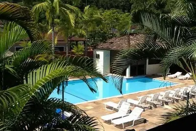 Image de Beach house, communauté fermée. Enseada Beach-Ubatuba.