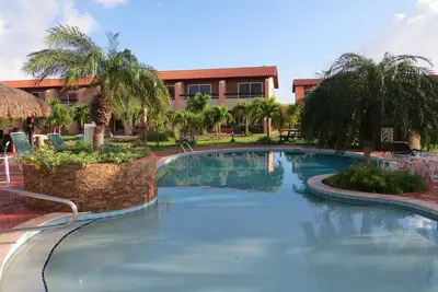 Image de À quelques pas de la belle plage d'Eagle