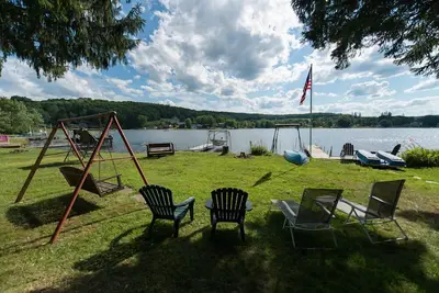 Image de Calme, Cottage de charme au bord du lac