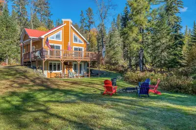 Image de Belle maison avec accès Rangeley en été