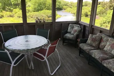 Image de Privé, les animaux de compagnie chalet familial confortable et propre