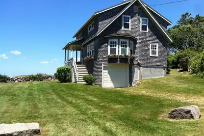 Image de Charmante maison en bord de mer avec vue imprenable