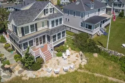 Image de Propriété en bord de mer sur la plage privée de Moody