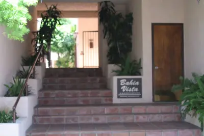 Image de Catalina a le chariot Condo!