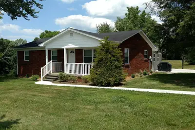Image de Maison 7 chambres / Lac Cumberland / Somerset / Pulaski County Park / Lees Ford Marina