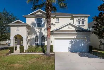 Image de Récemment rénové piscine villa avec cinéma --- Grand Open Promotion!