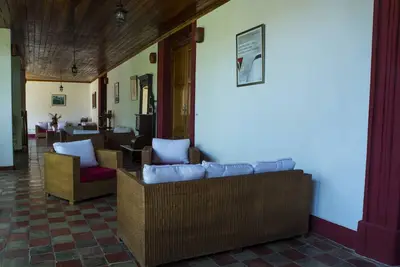 Image de Maison coloniale transformée en un grand hôtel