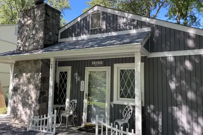 Image de Détendez-vous dans notre chalet à distance de marche de Herrington sur les événements Bay.
