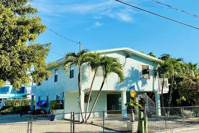 Image de Sombrero Beach House: 50 'Dock, piscine, barbecue, vélos et plus!