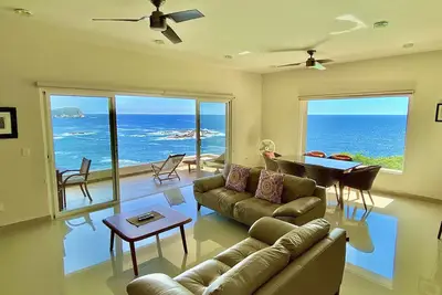 Image de Oceanfront à couper le souffle / 6 personnes / Famille / Sécurité 24h / 2 piscines