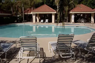 Image de Gilbert, Az - Communauté Val Vista Lakes- Lake avec club-house