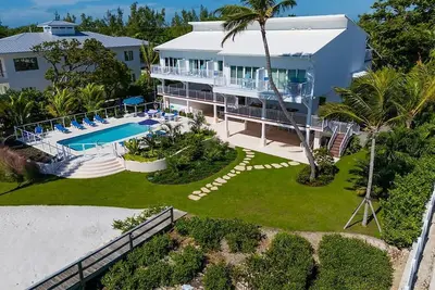 Image de Magnifique Townhome 3 chambres en bord de mer avec piscine - Windy Cove # 1