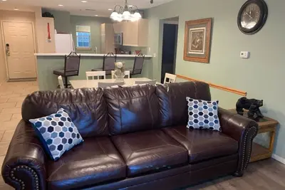 Image de Branson's Best Abode, 1er étage, sortir.