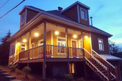 Belle maison de campagne dans les montagnes