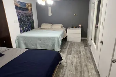 Image de Privé Casita Près de Down Town (Swsx toujours disponible)