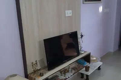 Image de Chambre meublée disponible pour les invités pour une courte période à des frais nominaux