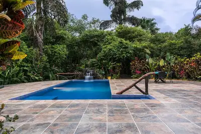 Image de Location Vacances Fortuna: La Villa Hermosa / 2 chambres d'hĂ´tes / piscine / salle de jeux / jardin