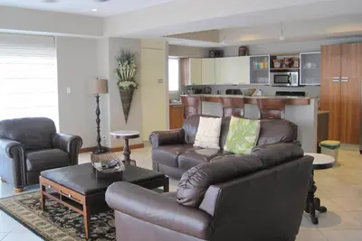 Image de Grande unité de coin de 3000 pi Vista Mar