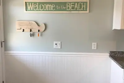 Image de Gem par l'océan! Piscine et plage privées! !