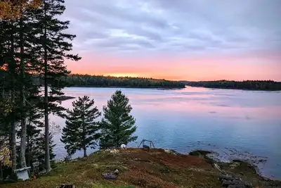 Image de Incroyablement belle maison et emplacement Lubec - Classic Maine Waterfront -Five *****
