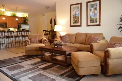 Image de Condos haut de gamme magnifiques sols en bambou. Fermer Convention Center, Disney & Universal