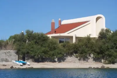Image de Villa en bord de mer avec une vue magnifique entre Trogir et Split, nouveaux tarifs!