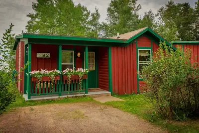 Image de Croftville Road Cottages # 2. Sur la rive du lac Supérieur. Confortable et romantique.