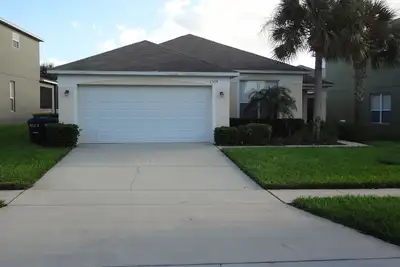 Image de Emerald Island Resort Community, Gated 4 chambres 3 salles de bains Piscine chauffée et spa