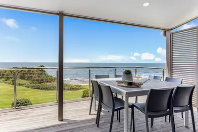 Image de Oceanzedge luxe 4 chambres avec une façade océanique absolue