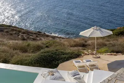 Image de Thea Villas 4, entièrement équipée, vue panoramique à couper le souffle sur la mer et le coucher du soleil,