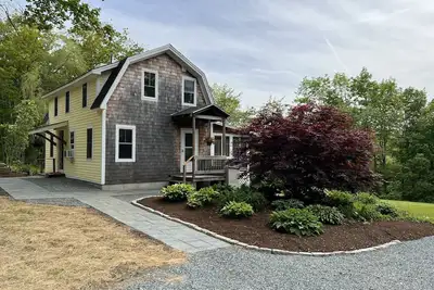 Image de \"La lune de miel Cottage\" - Juste une courte promenade de l'anse