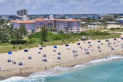 Image de Palm Beach Shores Resort | Emplacement en bord de mer | Appartement de luxe 1 chambre