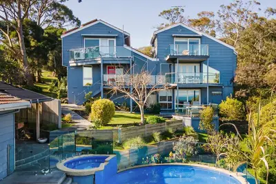 Image de Vues de la baie de Drury Lane