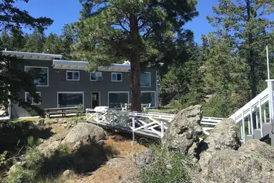 Image de Vues à couper le souffle, Canyon Ferry Lakefront!