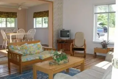 Image de Cottage semi front de mer avec un charme rustique