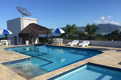 Image de Ref # 801-Kendy Flats-Pool sur le toit avec vue sur le rez-de-chaussée