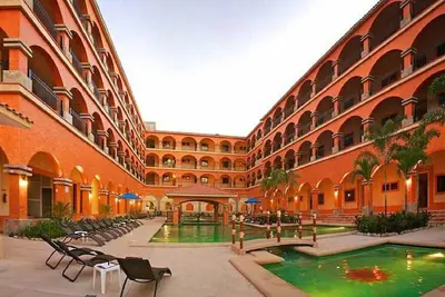 Image de Condo 2 chambres près de la plage et des commodités