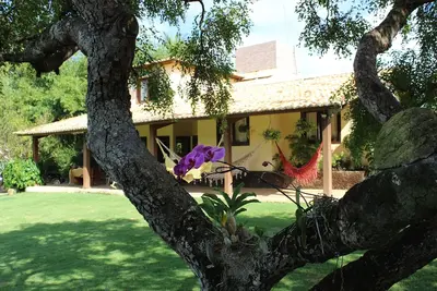 Image de Belle maison, 5 chambres, piscine, terrasse et kiosque Massarandupio