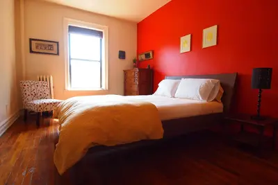 Image de 1 pâté de maisons du métro et Prospect Park - grande zone avec un accès rapide à Manhattan