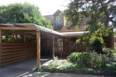 Image de Api 2 - 8 Berry Street Moama