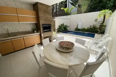 Image de Belle maison 4 suites à Juquehy dans cond. fermé