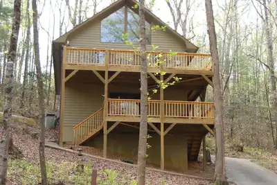 Image de Chalet caché au lac Hiwassee Bear Paw