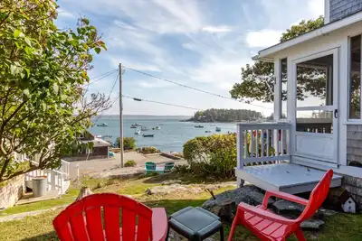 Image de Charmant chalet surplombant le pittoresque port de Five Islands