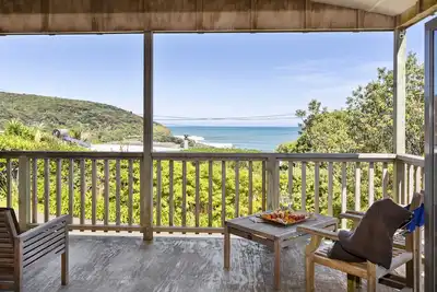 Image de Horizon Surf Lodge - famille maison de plage