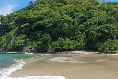 Image de Condo de luxe dans un cadre tropical et à quelques pas de la magnifique plage de Penca.